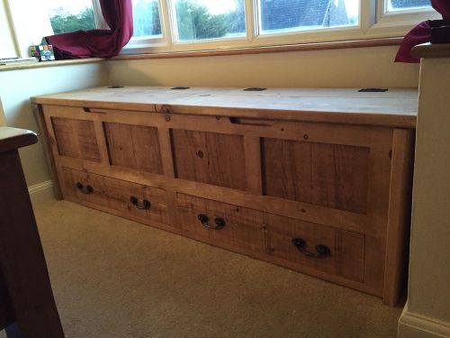 Click Here To Enlarge This Photo Of Blanket Box - Low Window Seat With Drawers