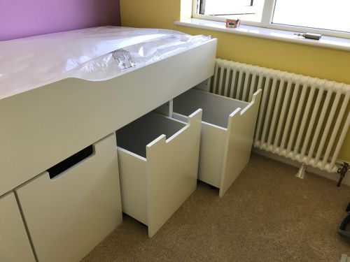 Click Here To Enlarge This Photo Of Low Cabin Bed