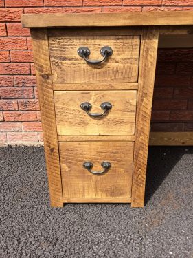 Click Here To Enlarge This Photo Of Single Pedestal Desk