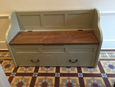 Window Seat with Drawers