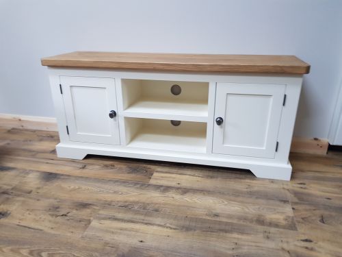 Click Here To Enlarge This Photo Of Media Unit